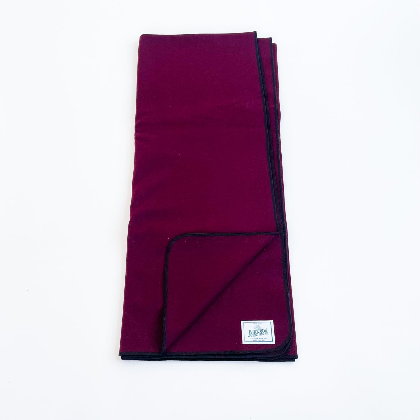 Johnson Woolen Mills Norris Throw throws Rich Burgundy unfolded front view